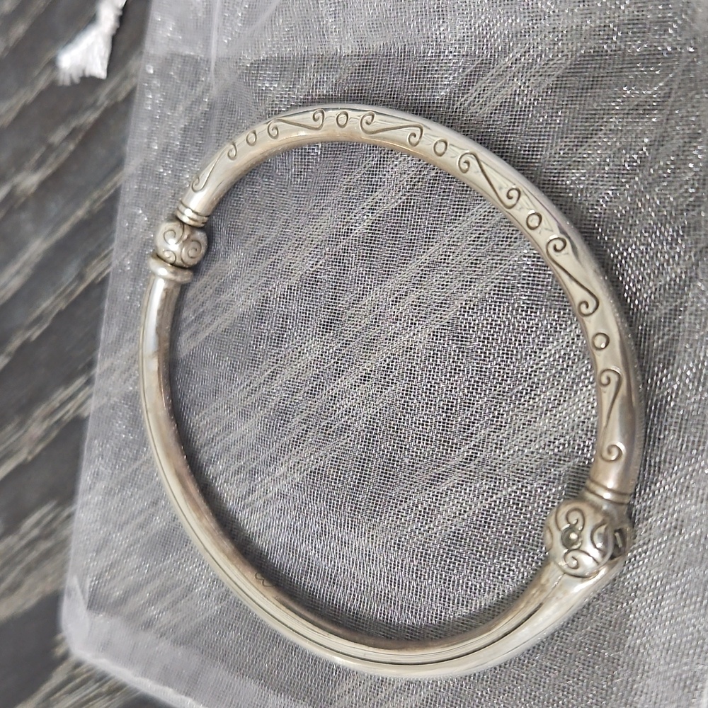 Brighton Charming Hinged Bangle Bracelet - Picture 2 of 3